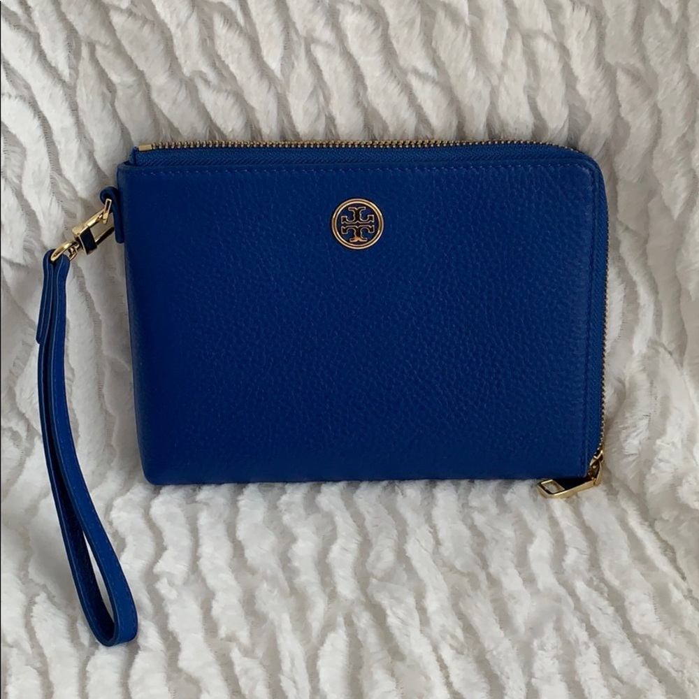 Tory Burch wristlet/ clutch
